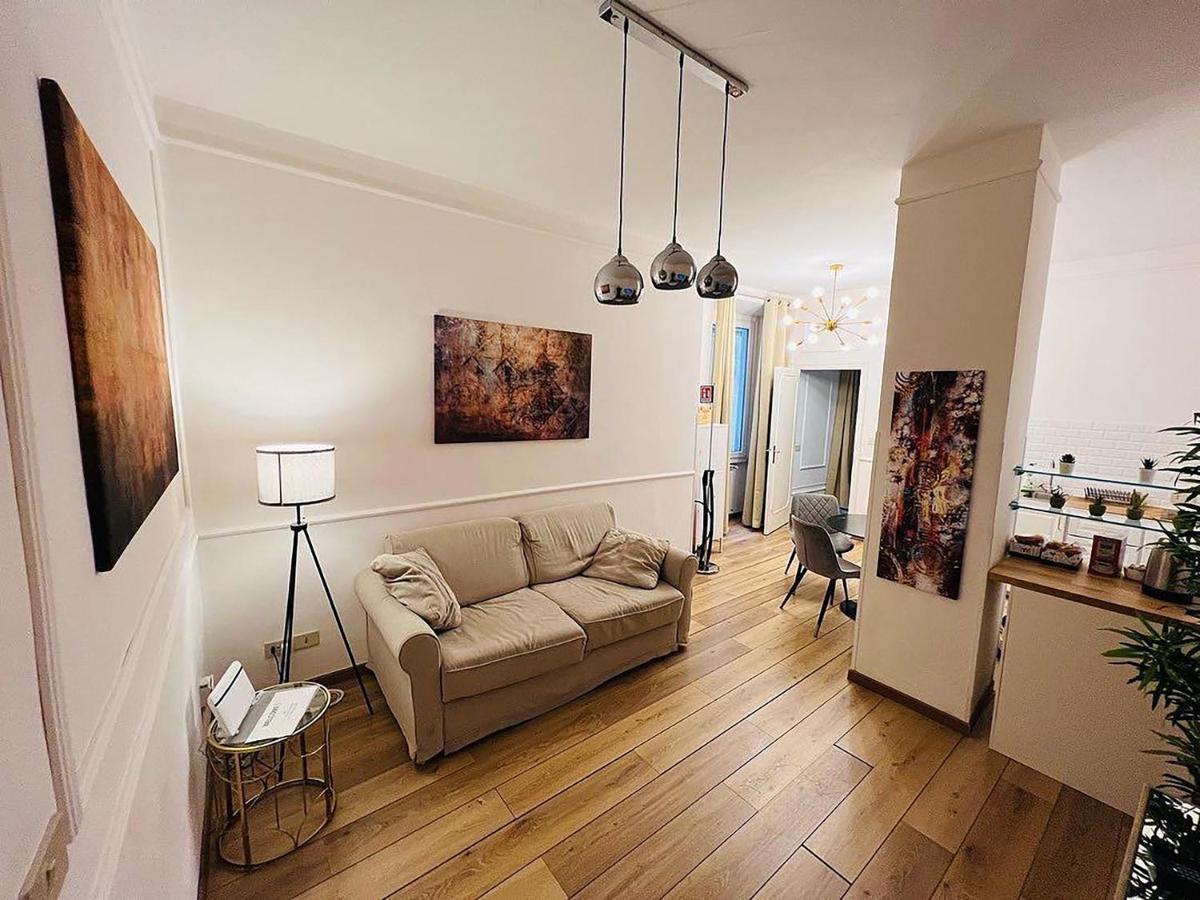 Via Del Corso Charme Apartment Rome Bagian luar foto
